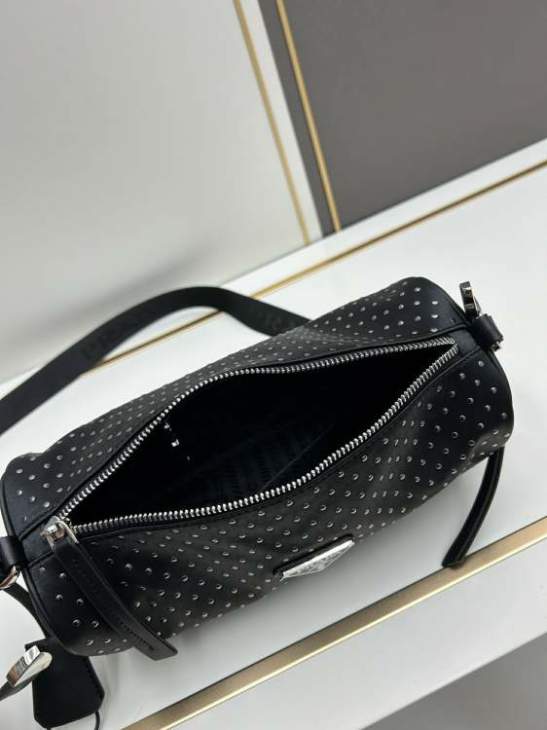 Picture of Prada Handbags _SKUfw185889026fw